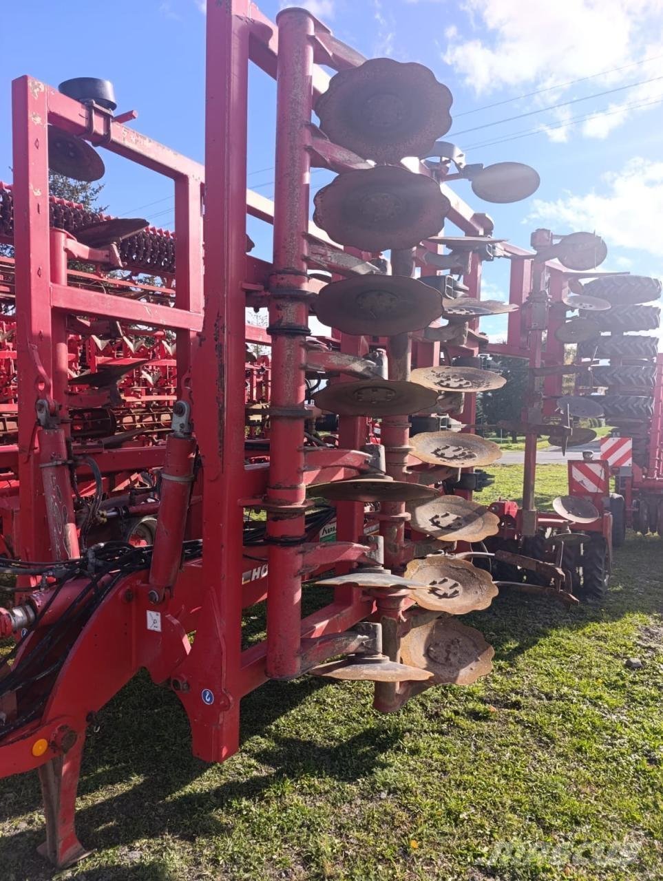 Horsch Tiger 6MT Cultivators