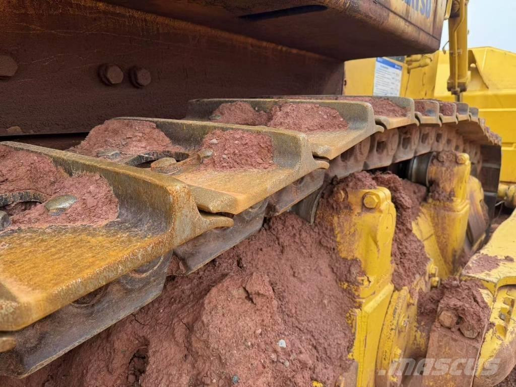 Komatsu D 375 A Crawler dozers