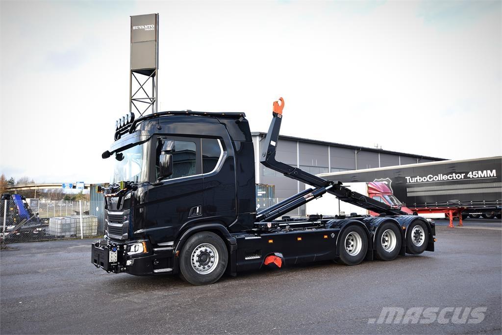 Scania R590 8X4 Hook lift trucks
