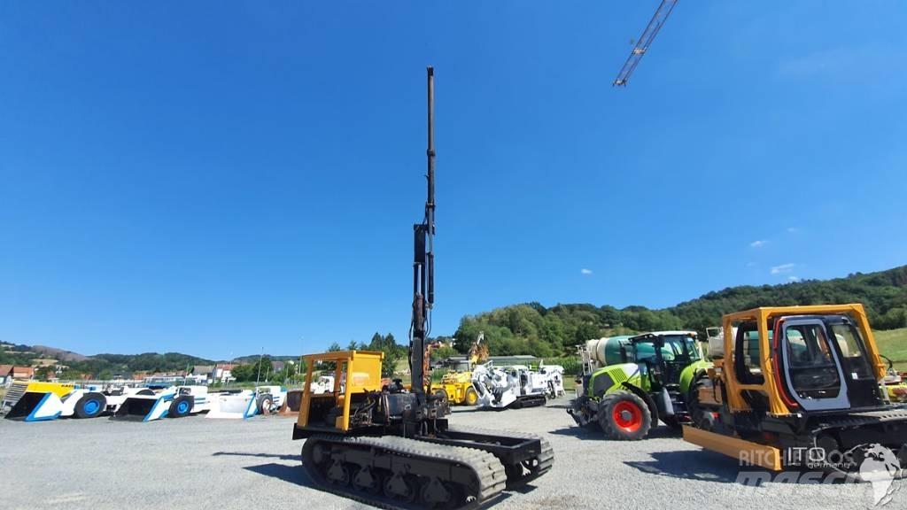 Morooka MST 800 E Track mounted cranes
