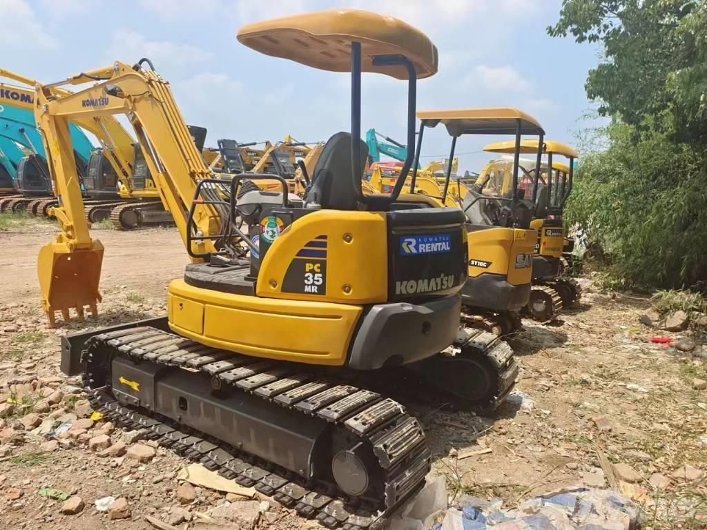 Komatsu PC35 Crawler excavators