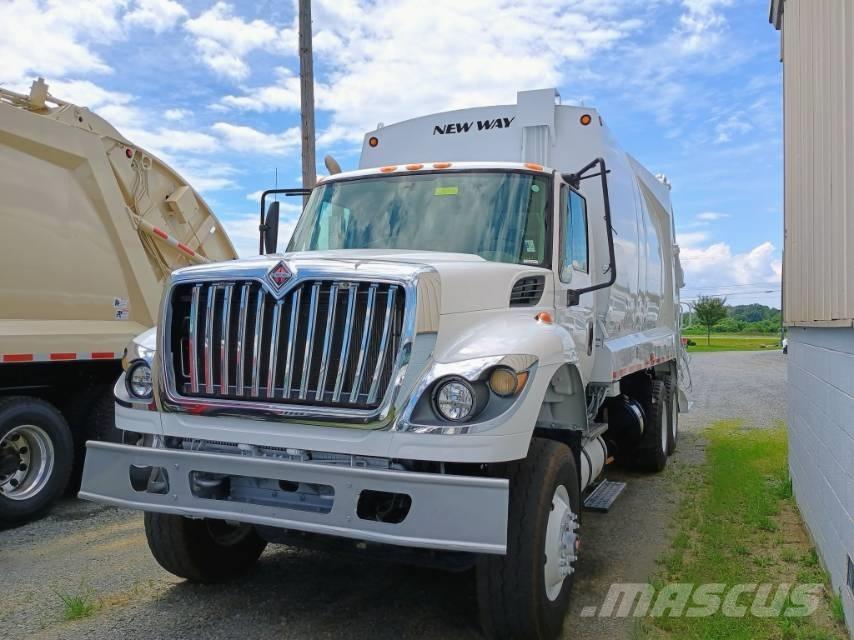 International 7400 Waste trucks