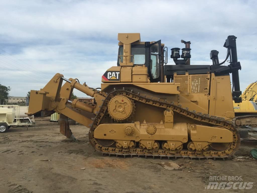 CAT D 9 L Crawler dozers