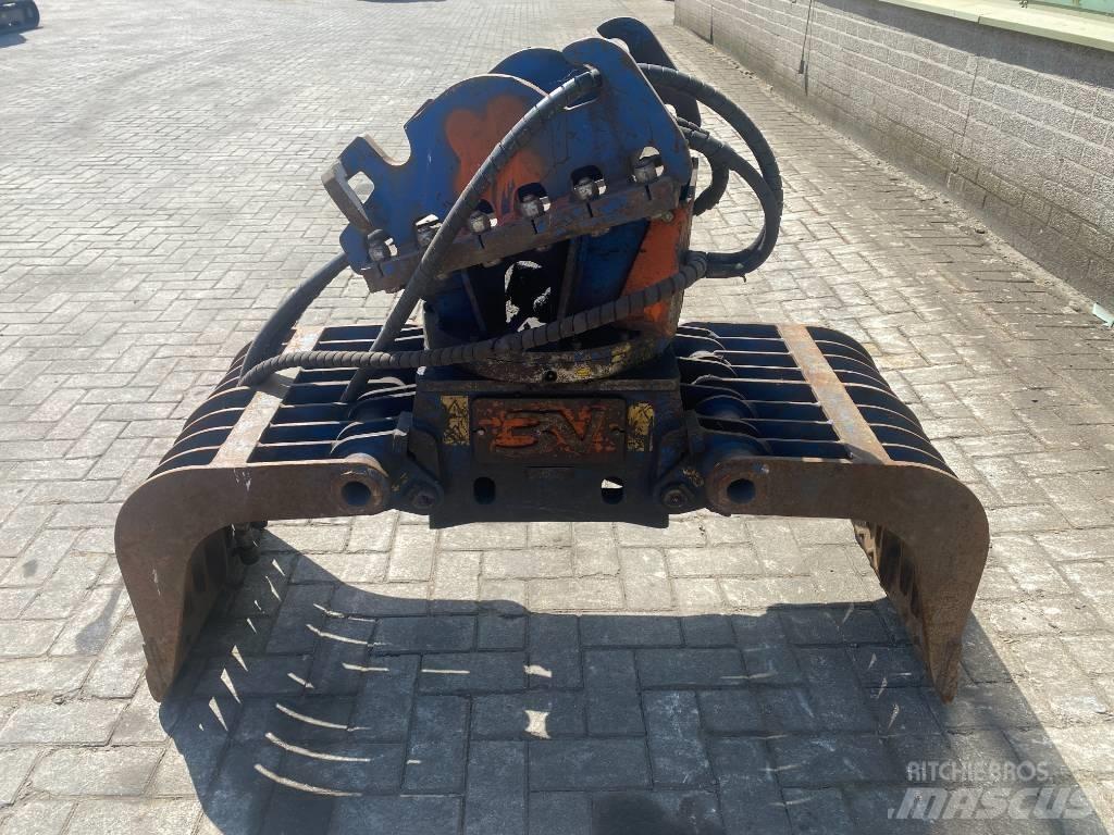 Trevibenne T 45 Grapples