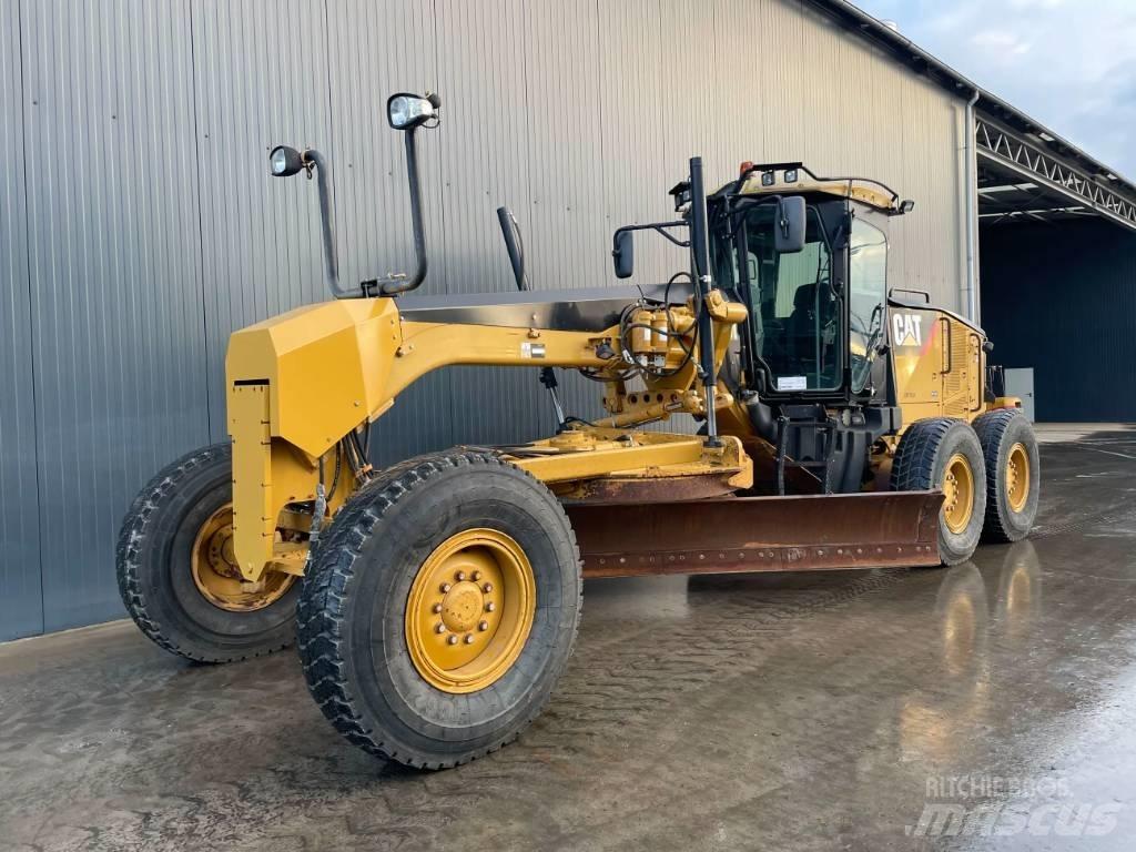 CAT 160M (140) Graders
