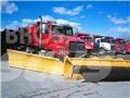 Western Star 4700 SB Snow blades and plows