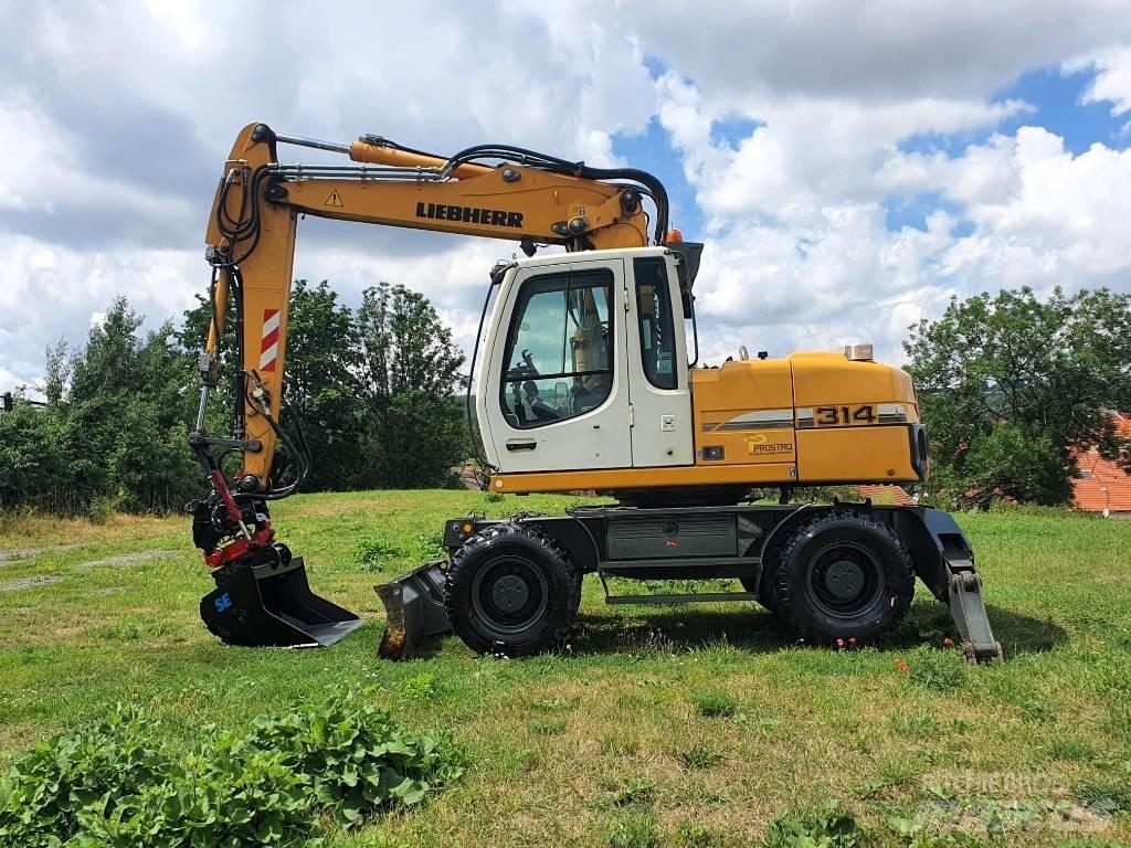 Liebherr A314 Wheeled excavators