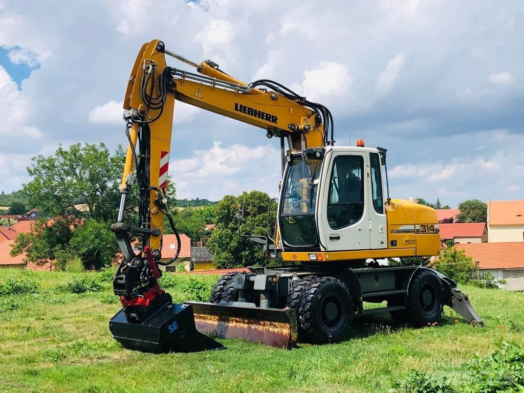 Liebherr A314 Wheeled excavators
