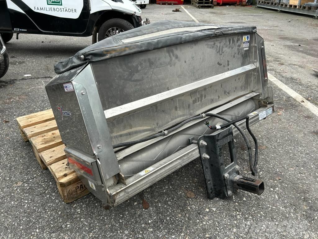 Ventrac SA250 Gritters