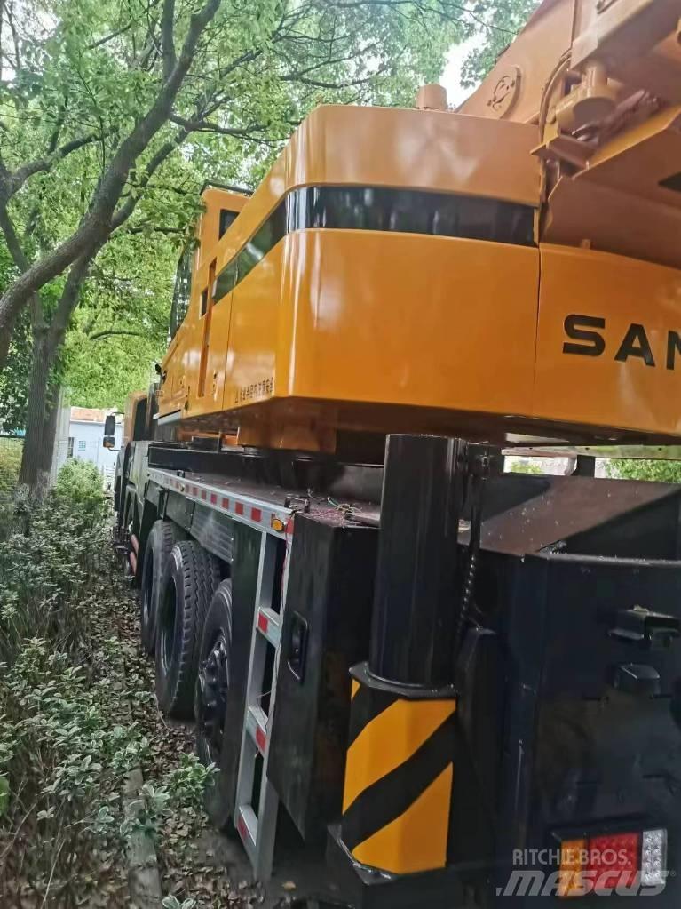 Sany STC 1000 All terrain cranes