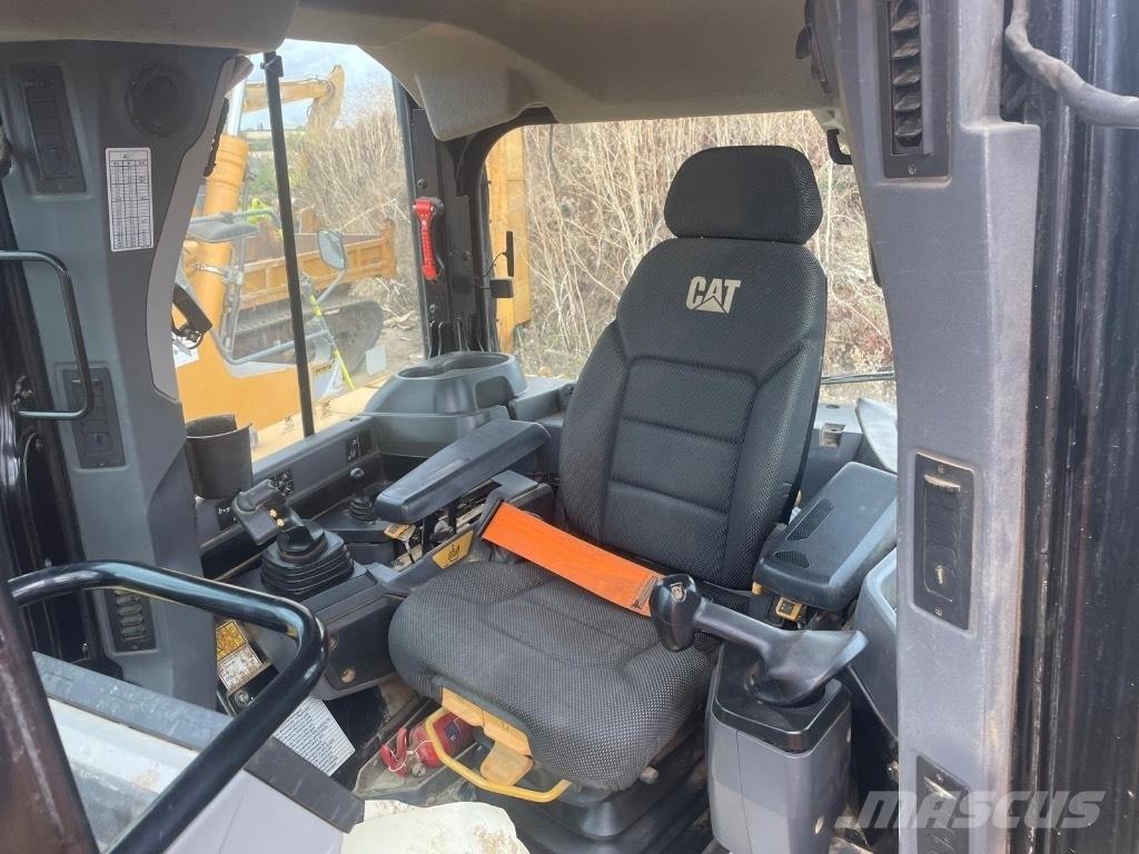CAT D 6 LGP Crawler dozers