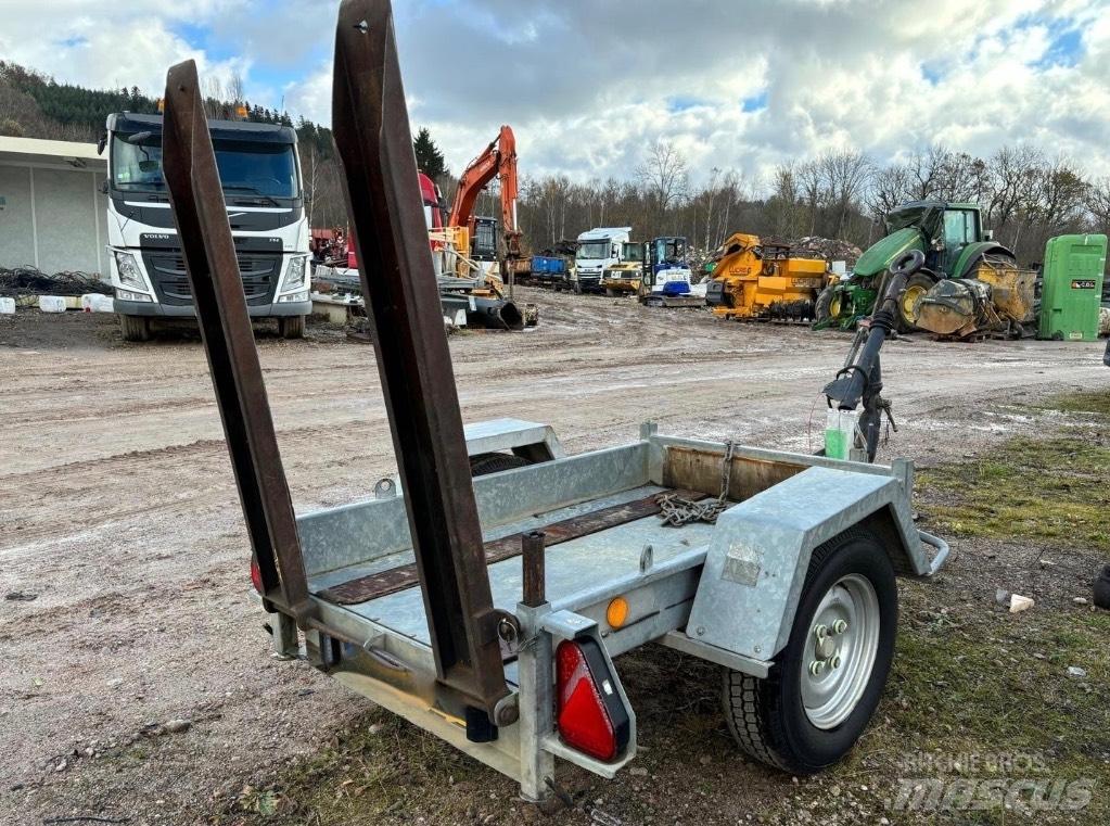 Moiroud TB 1250 Car carrier