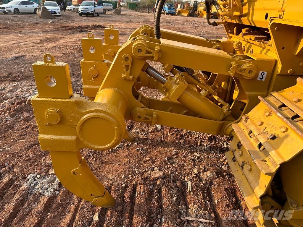 CAT D 6 G Crawler dozers