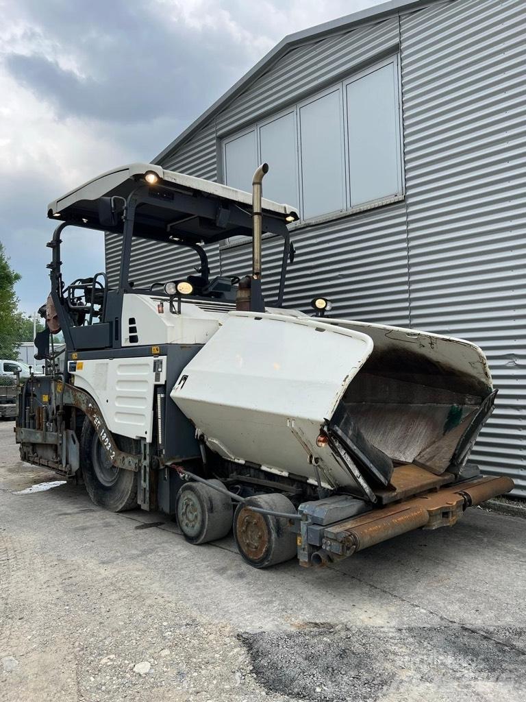 Vögele Super 1803-2 Specialized haulers