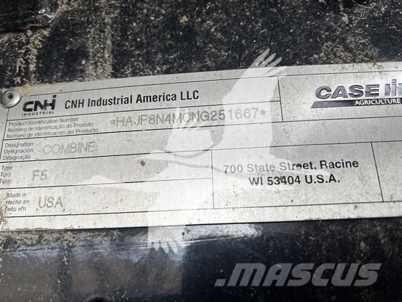 Case IH 8250 Combine harvesters