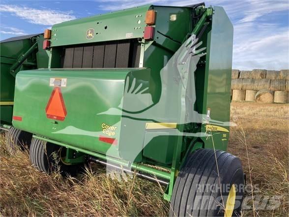 John Deere 569 Round balers