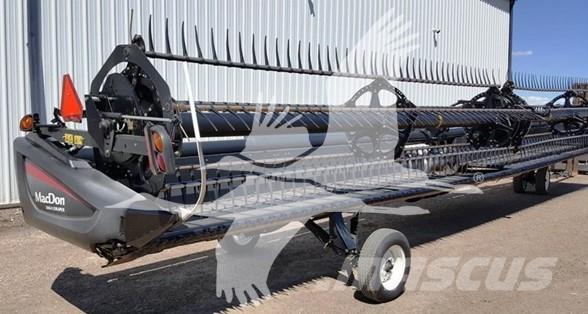 MAC DON D65 Combine harvester heads