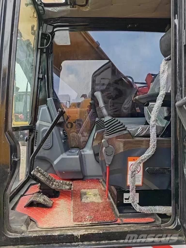 Sany SY215C Crawler excavators