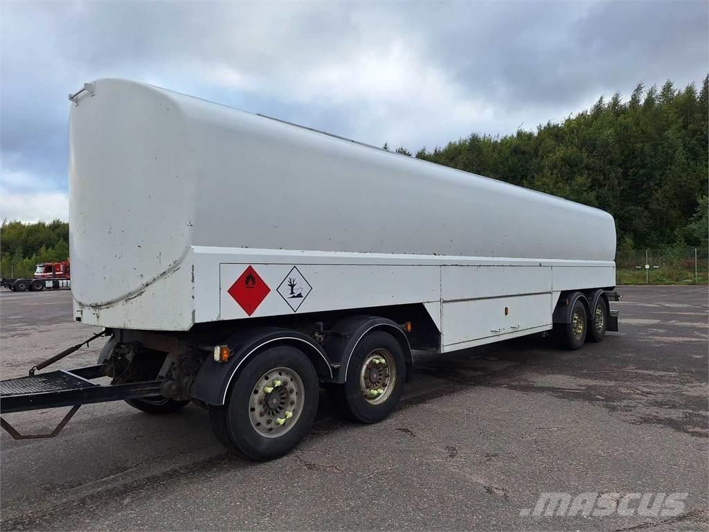  SAF/Mattila MS4 Tanker trailers