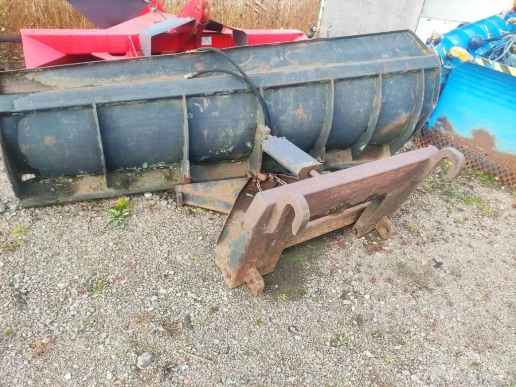 Vila pl280 Snow blades and plows