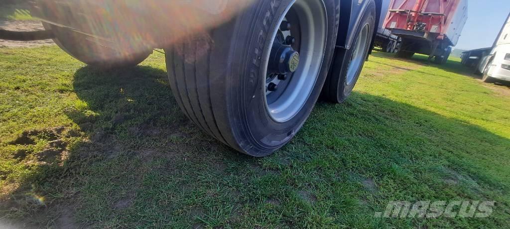 Fliegl TDS Dollies and Dolly Trailers