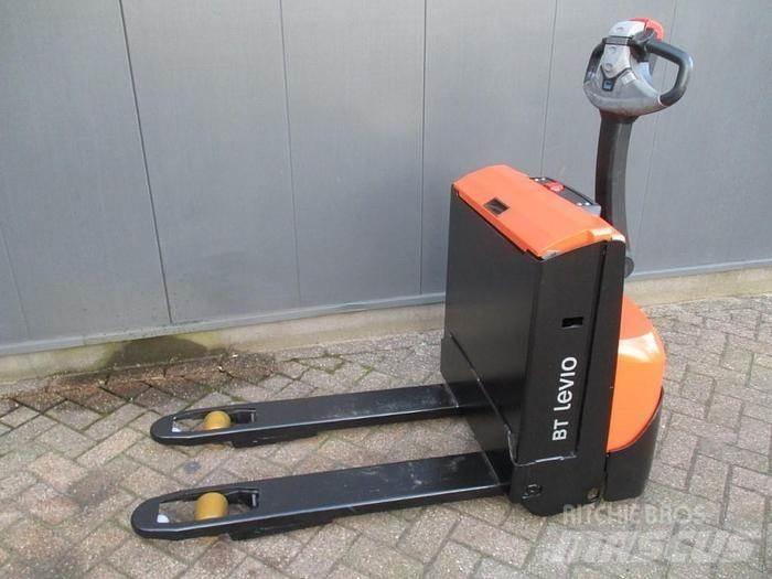 Toyota LWE 140 Low lifter