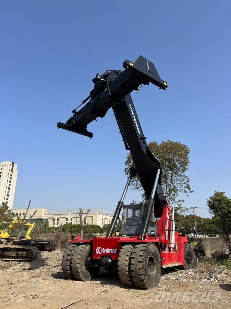 Kalmar DRT 450 Reach stackers