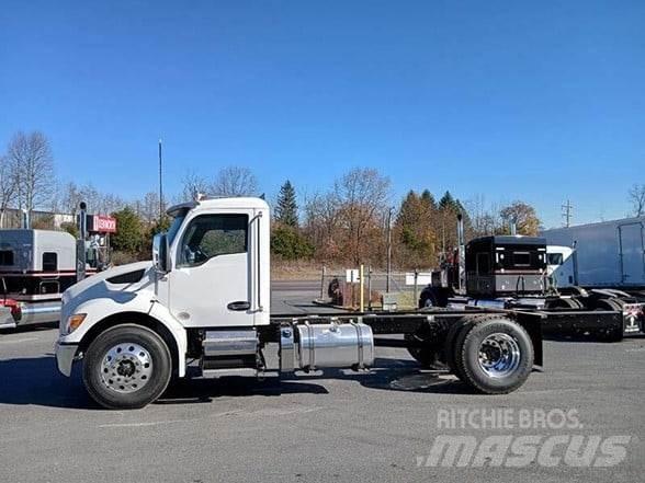 Kenworth T380 Chassis Cab trucks