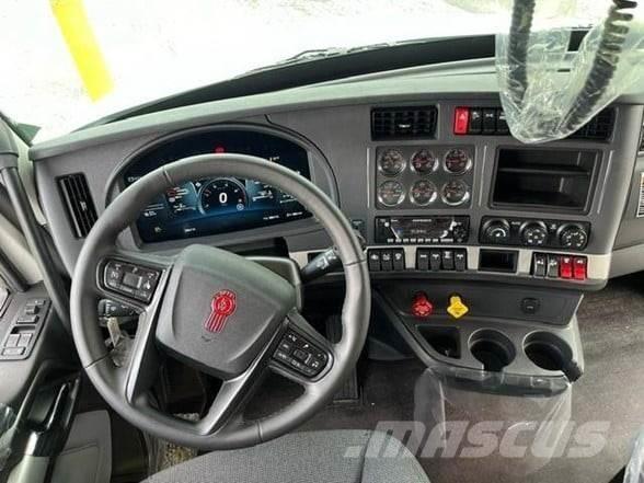 Kenworth T880 Prime Movers