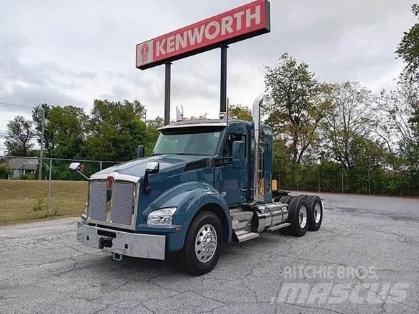 Kenworth T880 Prime Movers