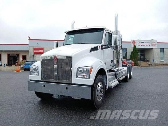 Kenworth T880 Prime Movers