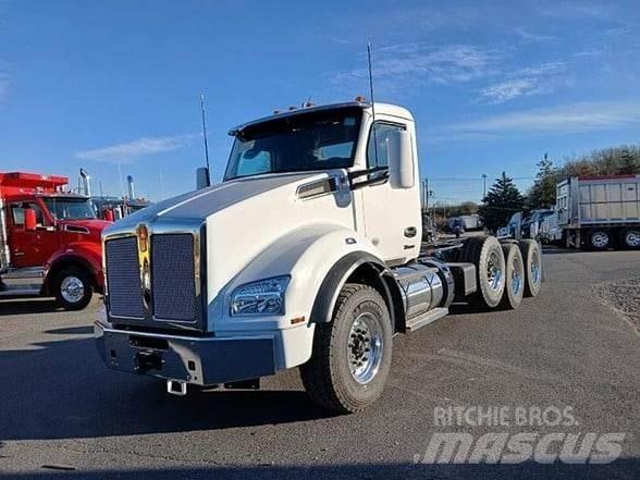 Kenworth T880 Chassis Cab trucks
