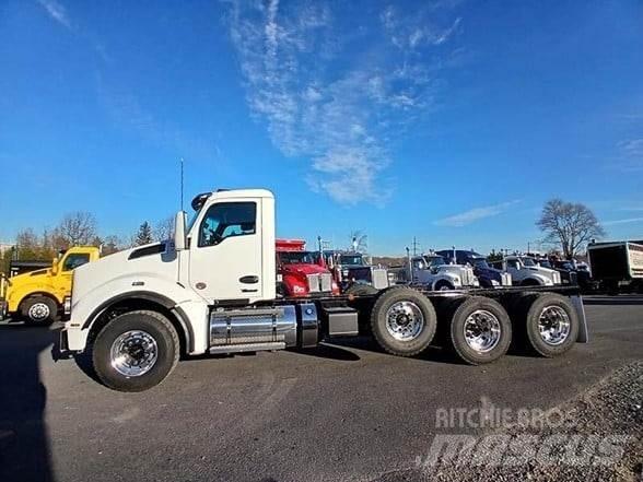Kenworth T880 Chassis Cab trucks