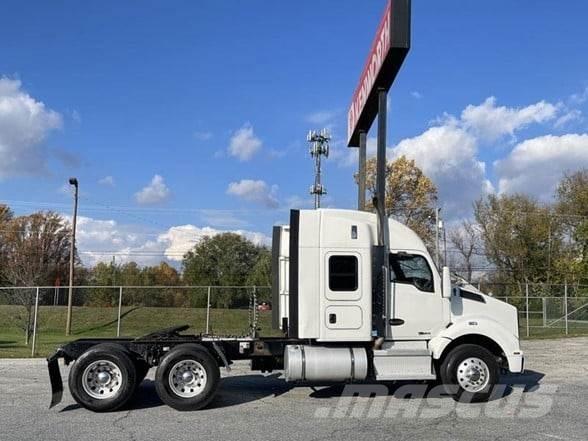 Kenworth T880 Prime Movers