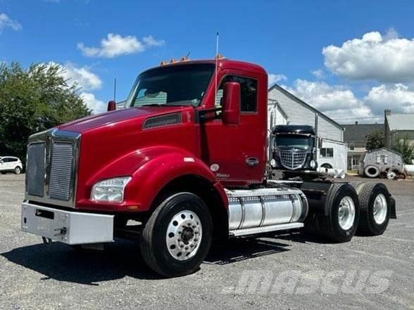 Kenworth T880 Prime Movers