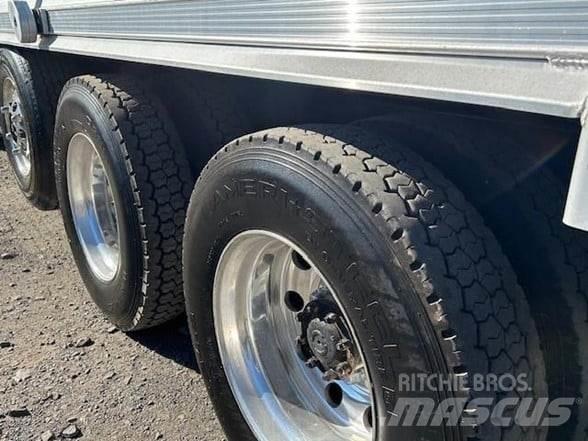 Kenworth T880 Tipper trucks