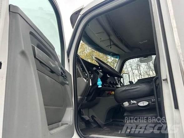 Kenworth T880 Prime Movers