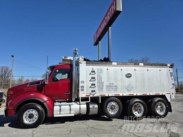 Kenworth T880 Tipper trucks
