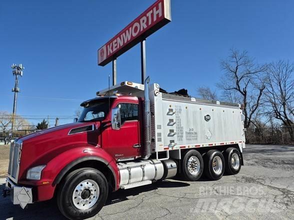 Kenworth T880 Tipper trucks