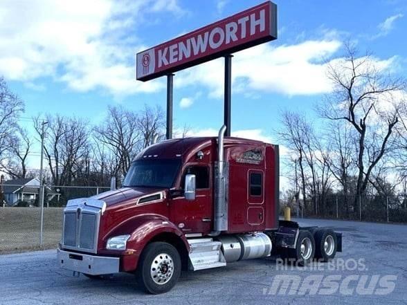 Kenworth T880 Prime Movers