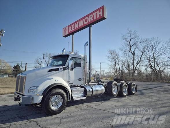 Kenworth T880 Prime Movers