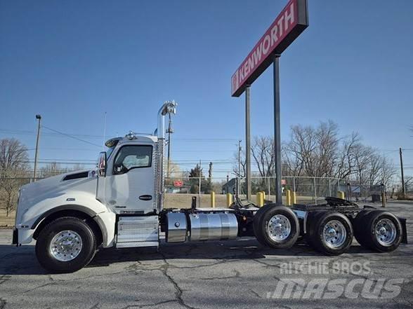 Kenworth T880 Prime Movers