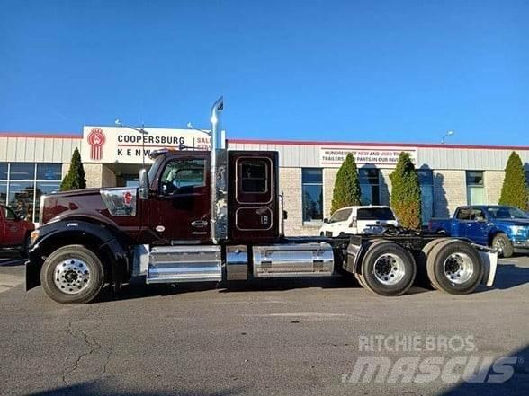 Kenworth W990 Prime Movers