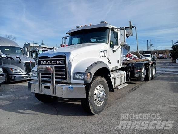 Mack GRANITE GU713 Waste trucks