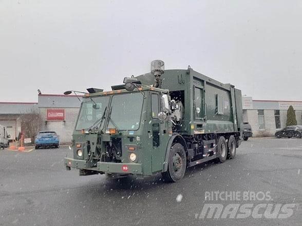 Mack LEU613 Waste trucks