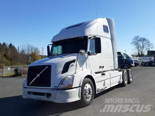 Volvo VNL64T670 Prime Movers