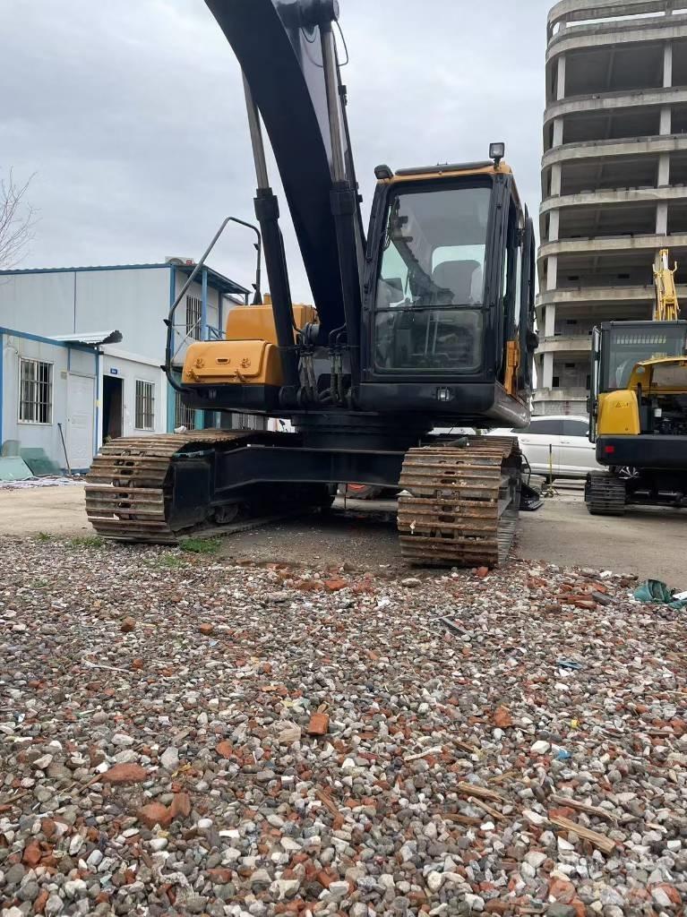 Hyundai 220lc-9s Crawler excavators