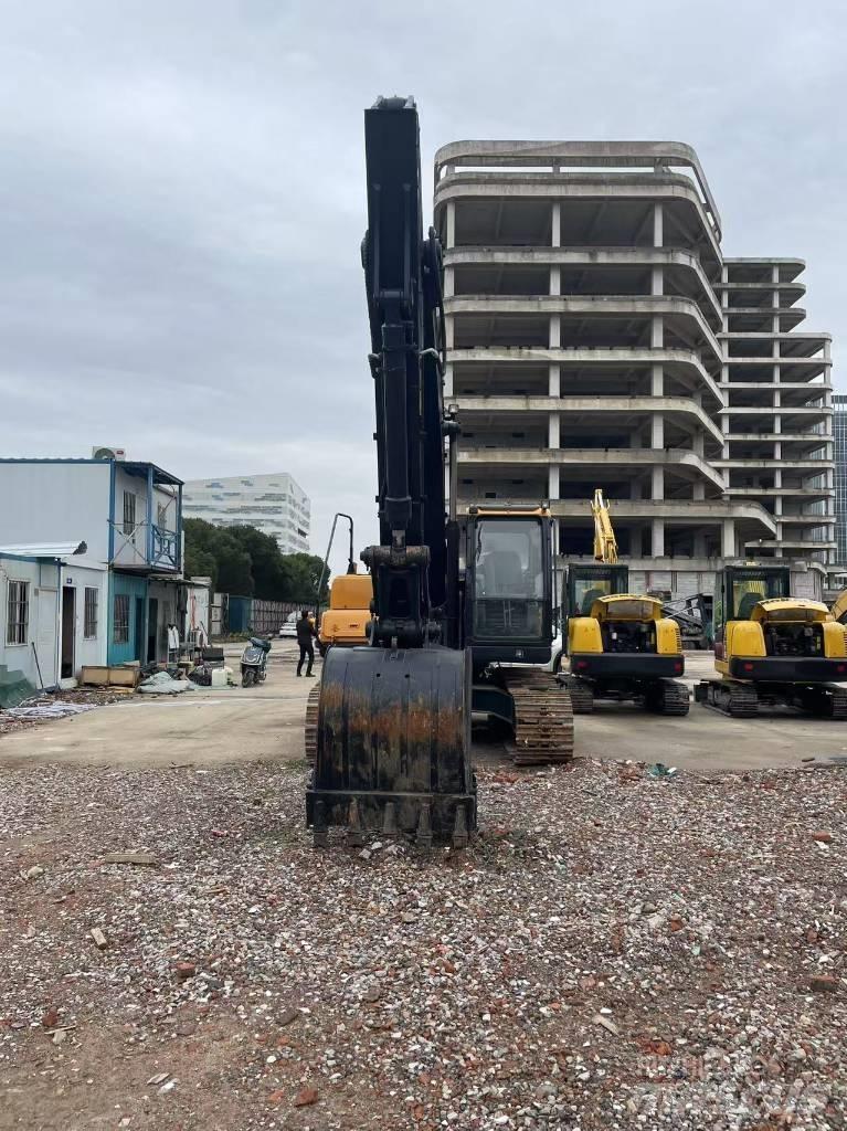 Hyundai 220lc-9s Crawler excavators