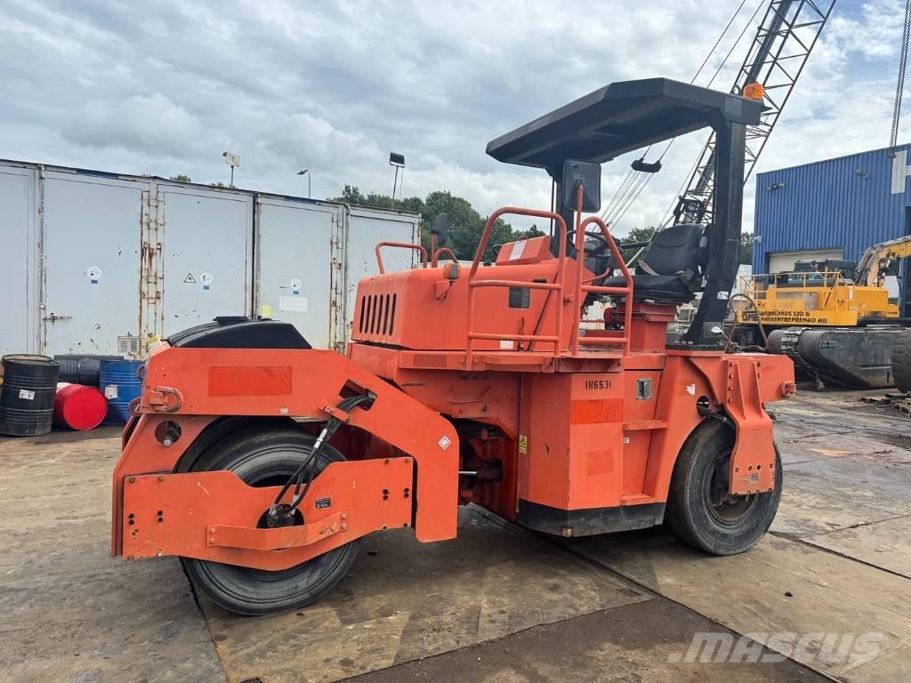 Sakai GW 750-2 Pneumatic tired rollers