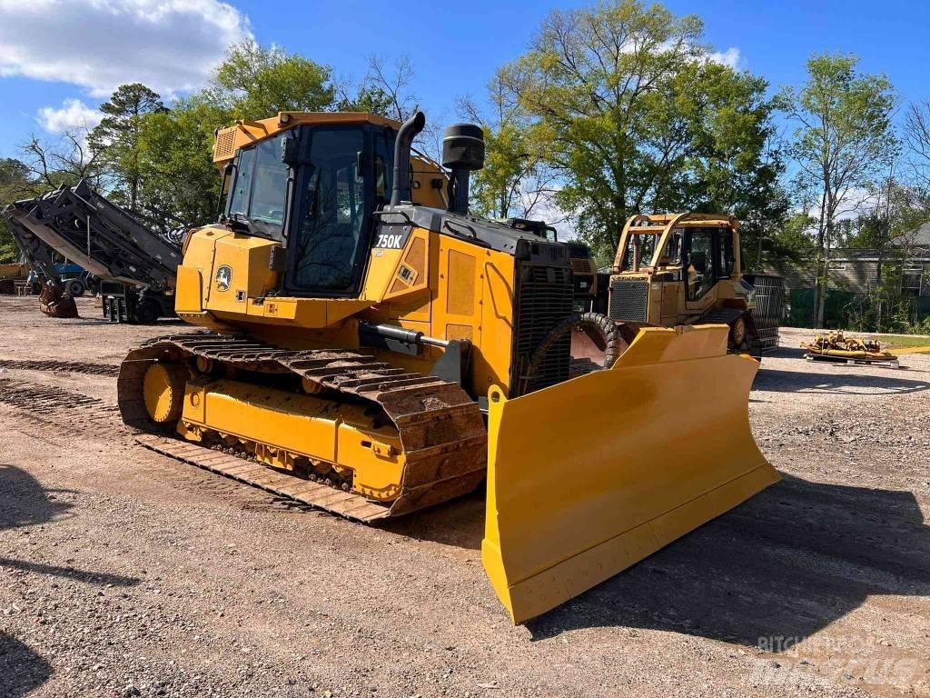 DEERE 750K LGP Crawler dozers